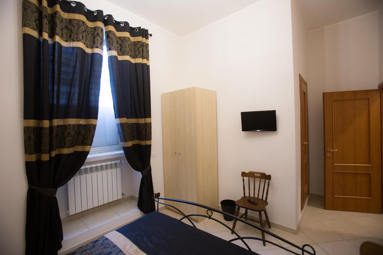 לינה וארוחת בוקר נאפולי A Casa Di Nonna Giulia מראה חיצוני תמונה